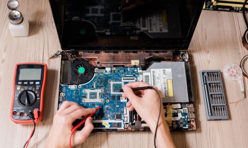 Common Laptop Problems and How Professional Repair Can Help